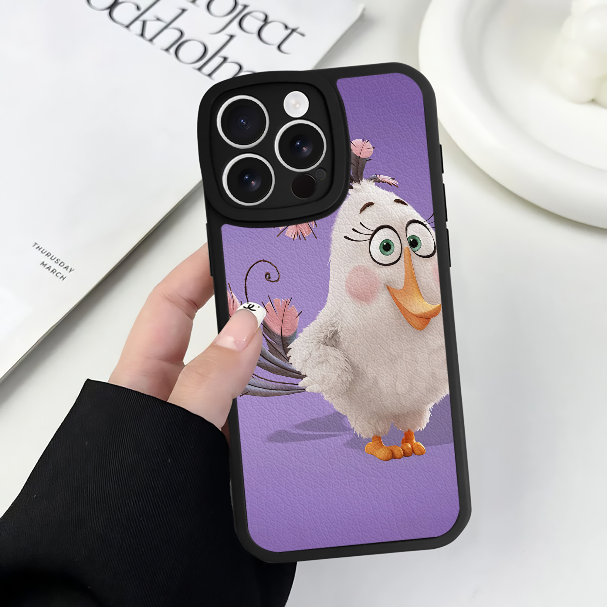 （画像用） Angry Birds アングリーバード 【iPhone 16シリーズ対応】シリコンスマホケース（レザー調） 材質：シリコン